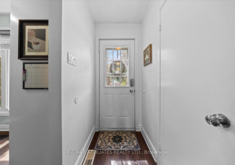2530-autumn-hill-crescent-ottawa-ontario-x12305658