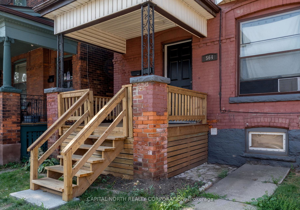564-king-street-e-e-hamilton-ontario-x12305875