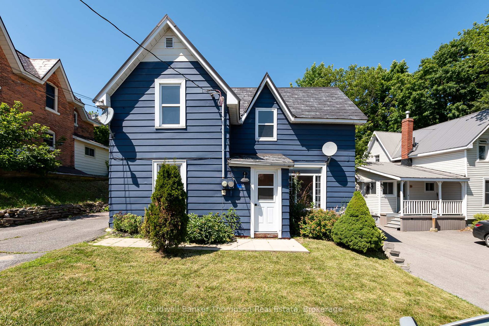 10-caroline-street-e-e-huntsville-ontario-x12305906