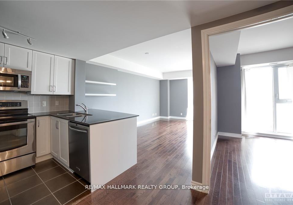 200-lett-street-ottawa-ontario-x12305924