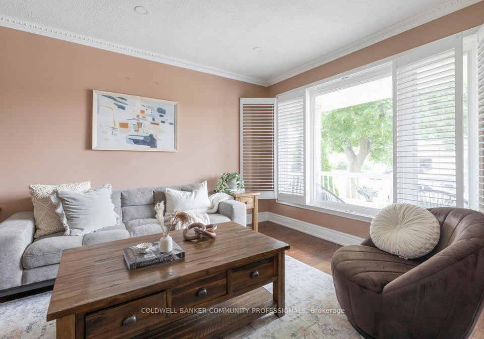 8-colgate-court-hamilton-ontario-x12306273