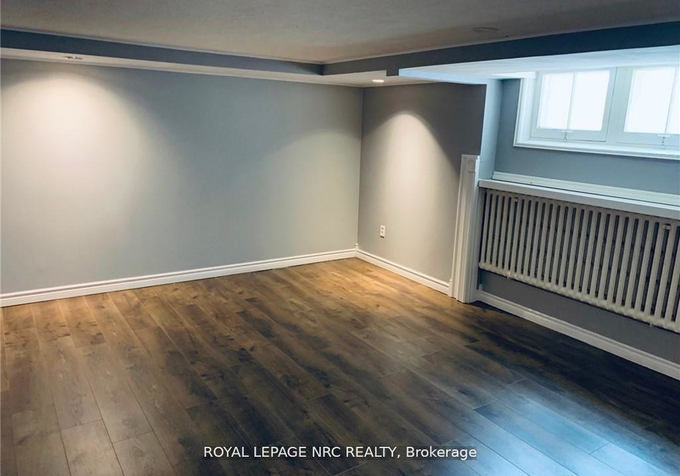 71-downing-street-st-catharines-ontario-x12306311