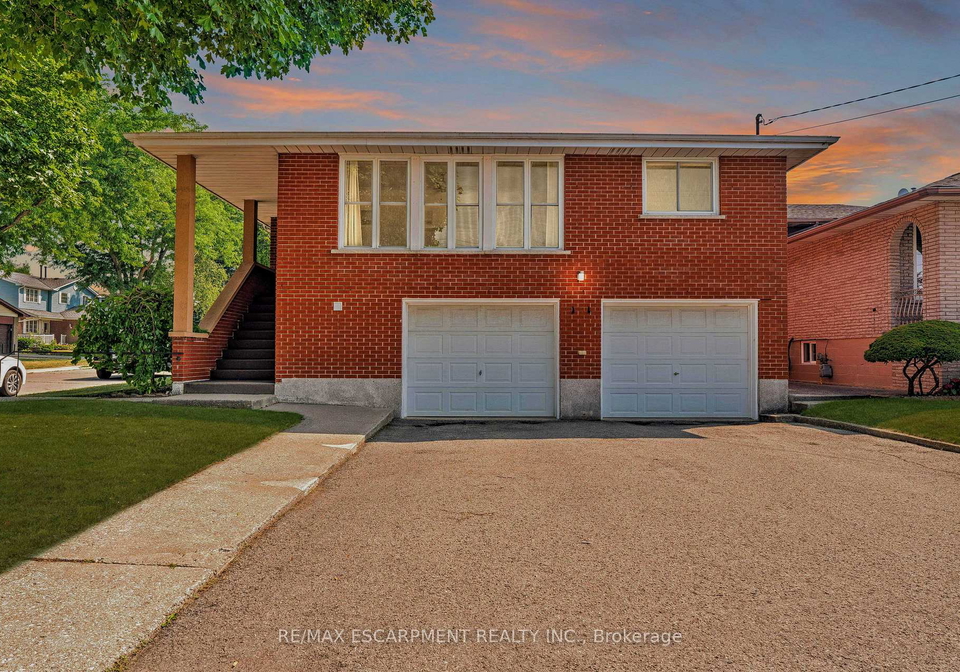 4-beston-drive-hamilton-ontario-x12306360