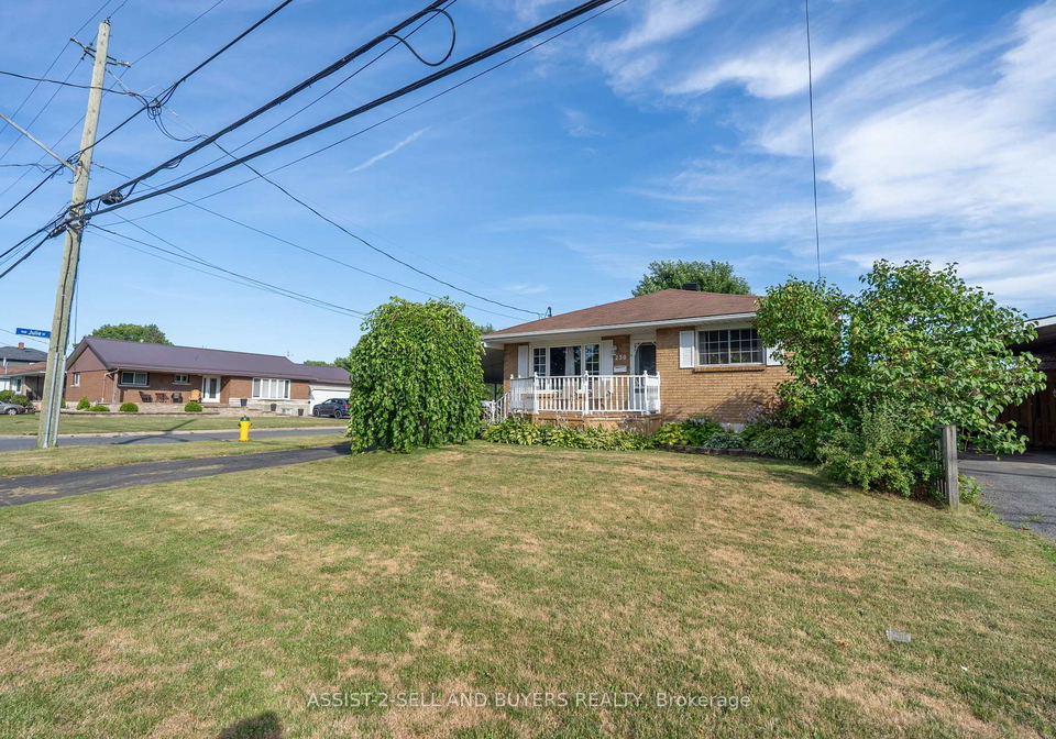230-sunnyside-avenue-e-e-cornwall-ontario-x12306418