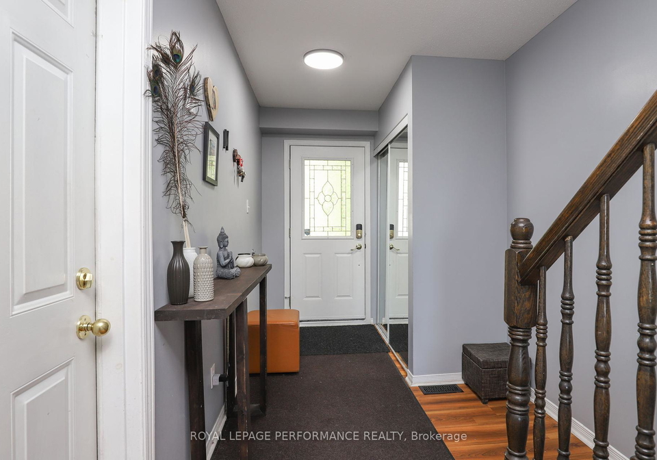 27-drayton-private-e-e-ottawa-ontario-x12306790
