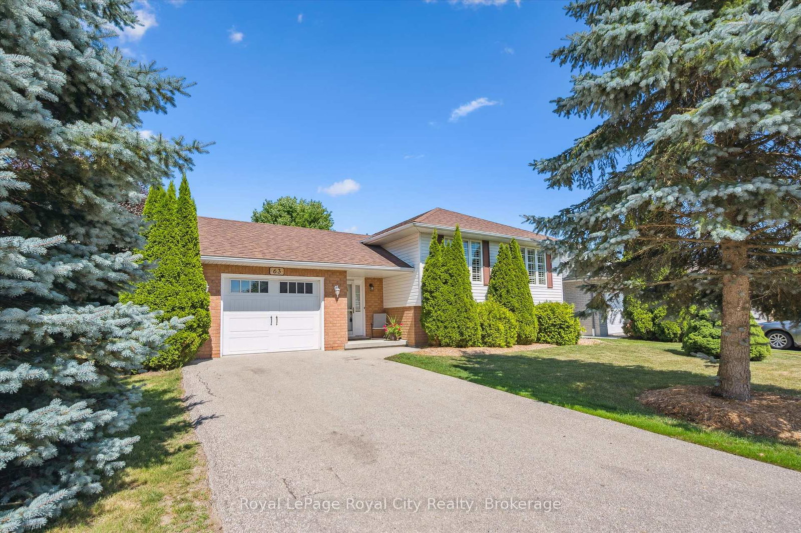 63-thomas-boulevard-centre-wellington-ontario-x12306871