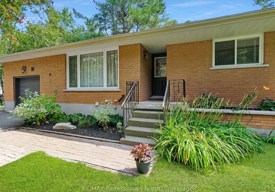 9-beacon-lane-bracebridge-ontario-x12306881