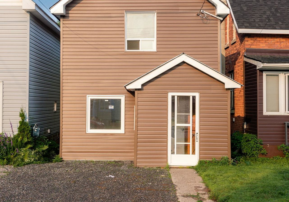 143-sixth-avenue-w-w-north-bay-ontario-x12306941