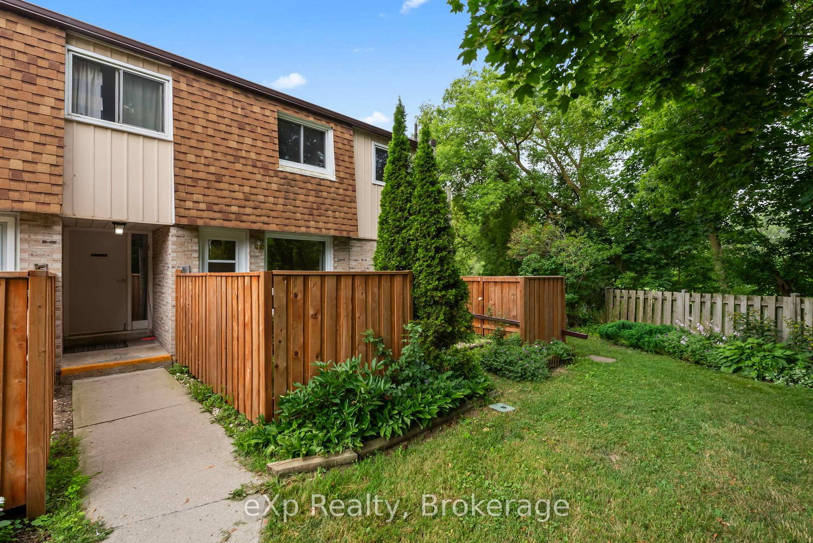 100-arthur-street-w-w-minto-ontario-x12306990
