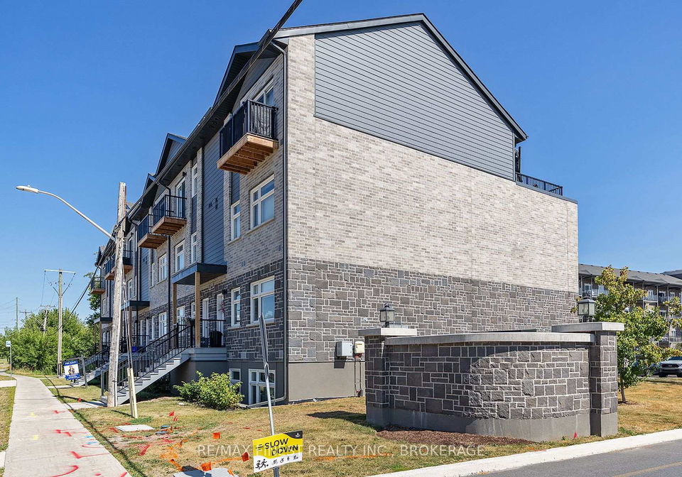 809-development-drive-kingston-ontario-x12306996