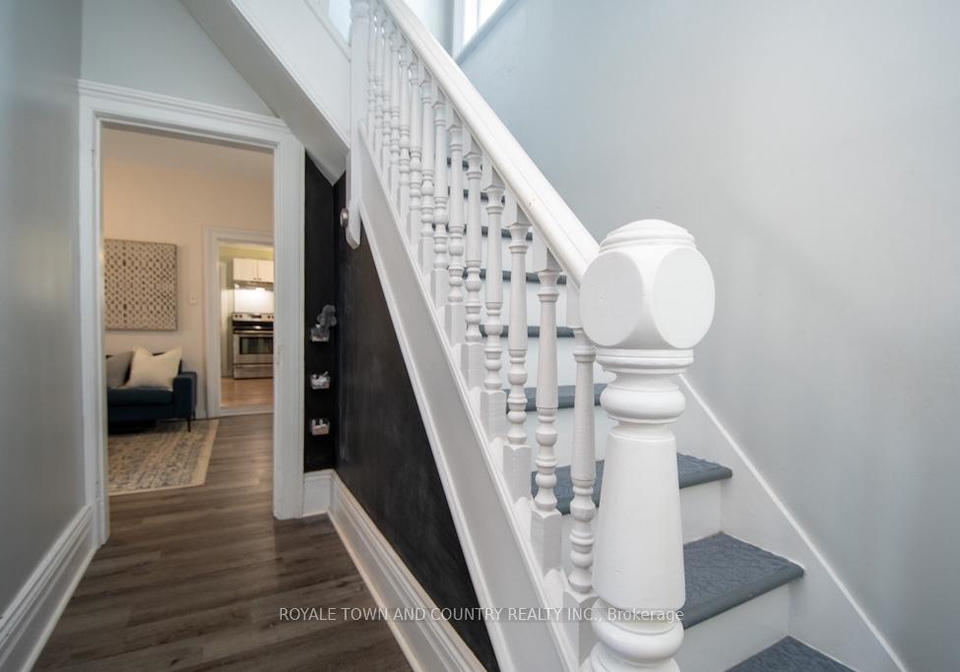 38-st-patrick-street-kawartha-lakes-ontario-x12307204