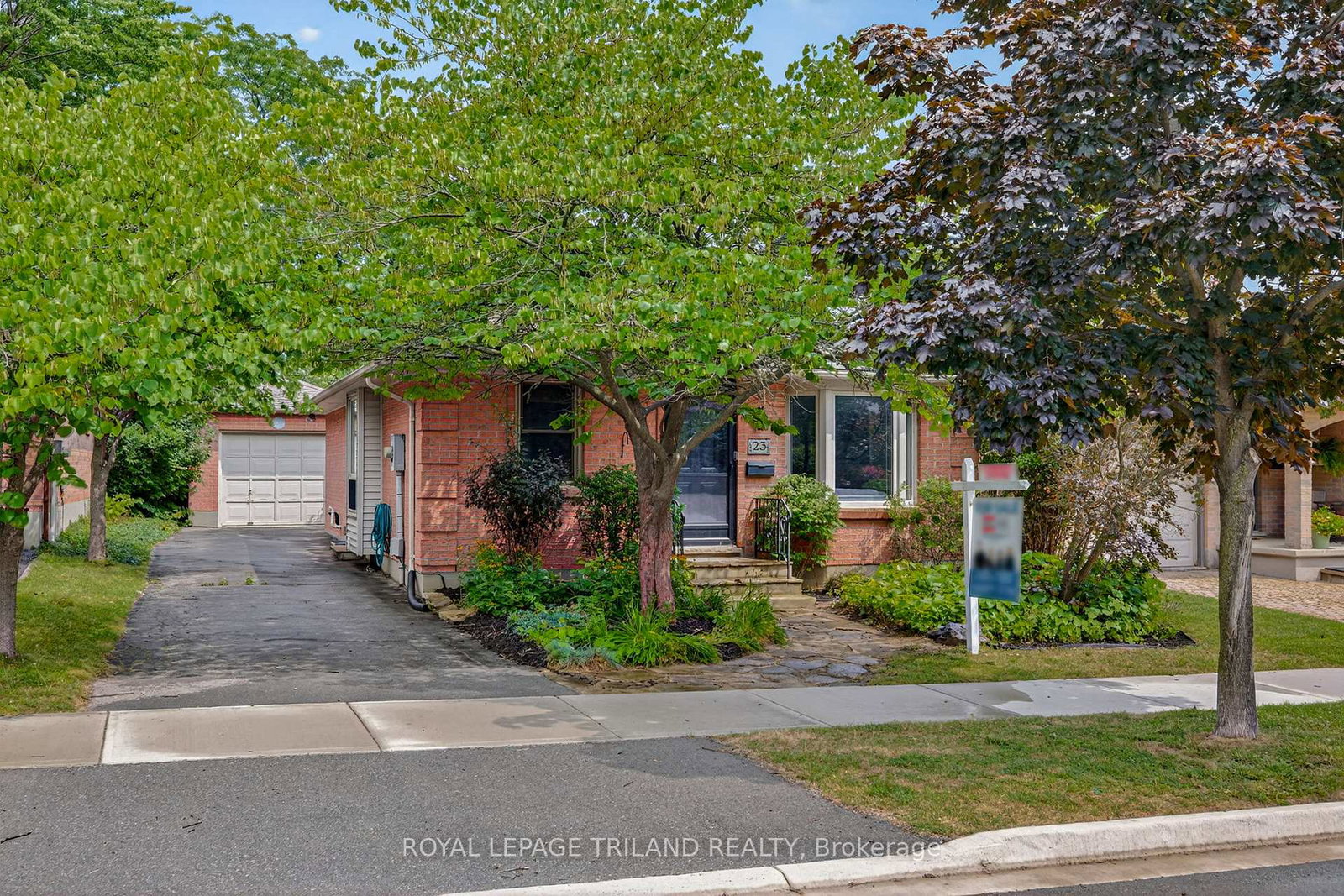23-dundee-court-london-south-ontario-x12307249