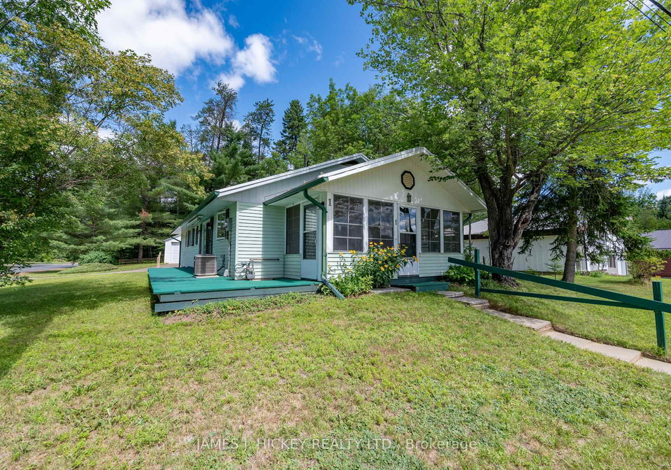 1-newton-crescent-deep-river-ontario-x12307327