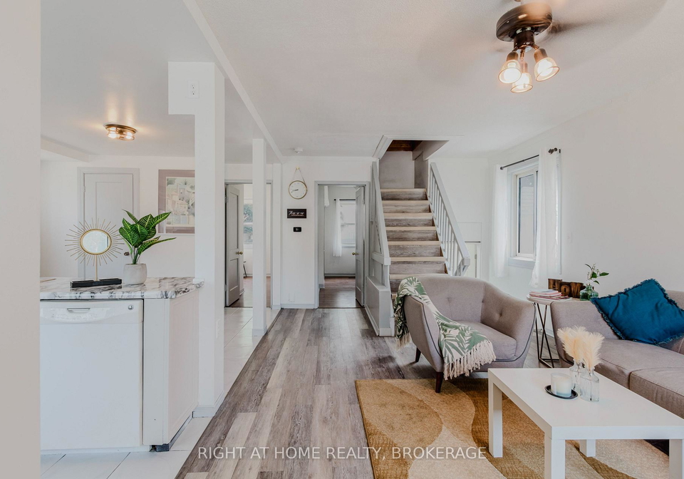 12-elberta-street-st-catharines-ontario-x12307391