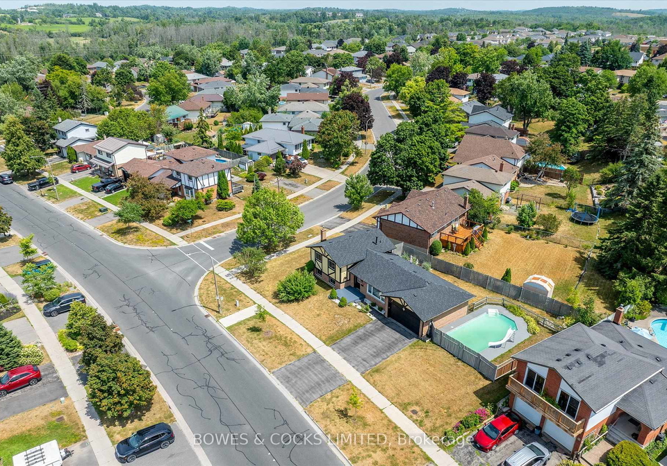 2126-walker-avenue-peterborough-east-ontario-x12307600