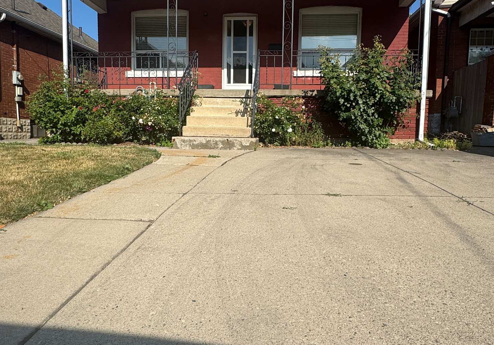 276-balmoral-avenue-n-n-hamilton-ontario-x12307637