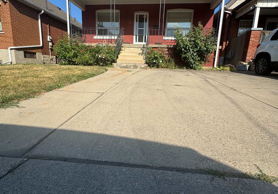 276-balmoral-avenue-n-n-hamilton-ontario-x12307637