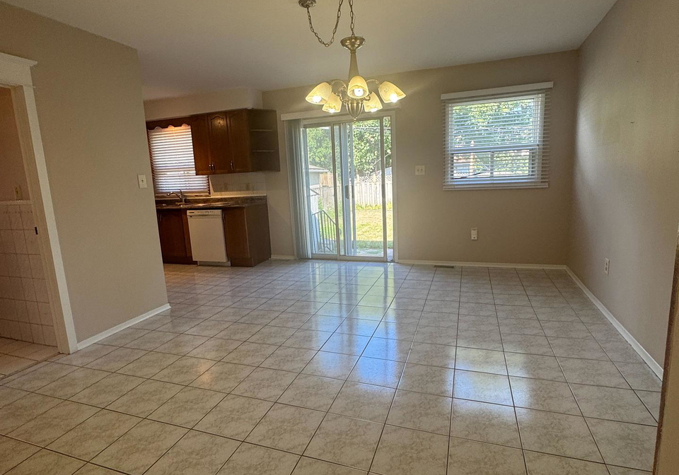 276-balmoral-avenue-n-n-hamilton-ontario-x12307637