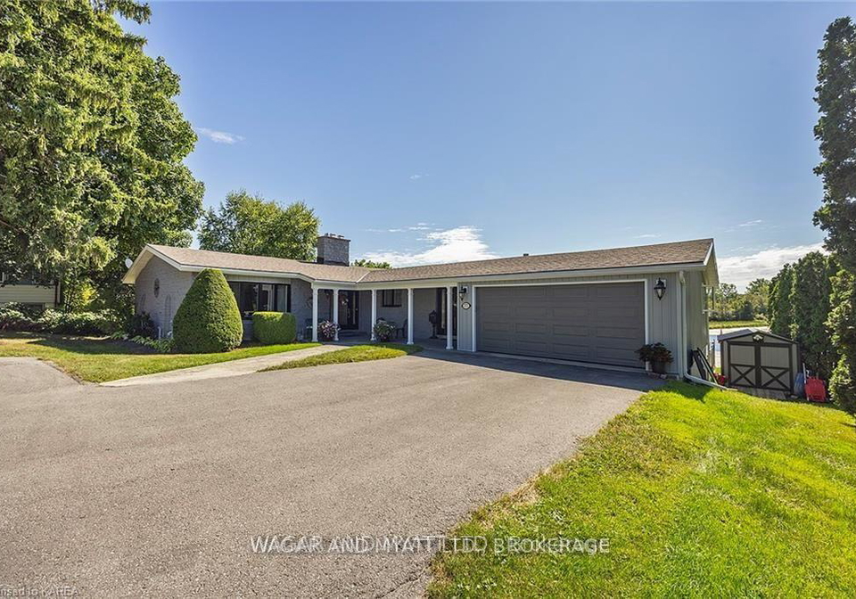 372-dundas-street-w-w-greater-napanee-ontario-x12307670