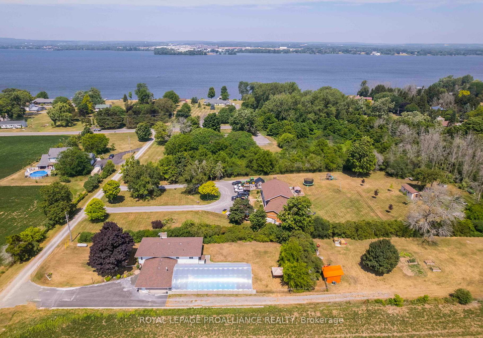 37-dempsey-road-prince-edward-county-ontario-x12307749