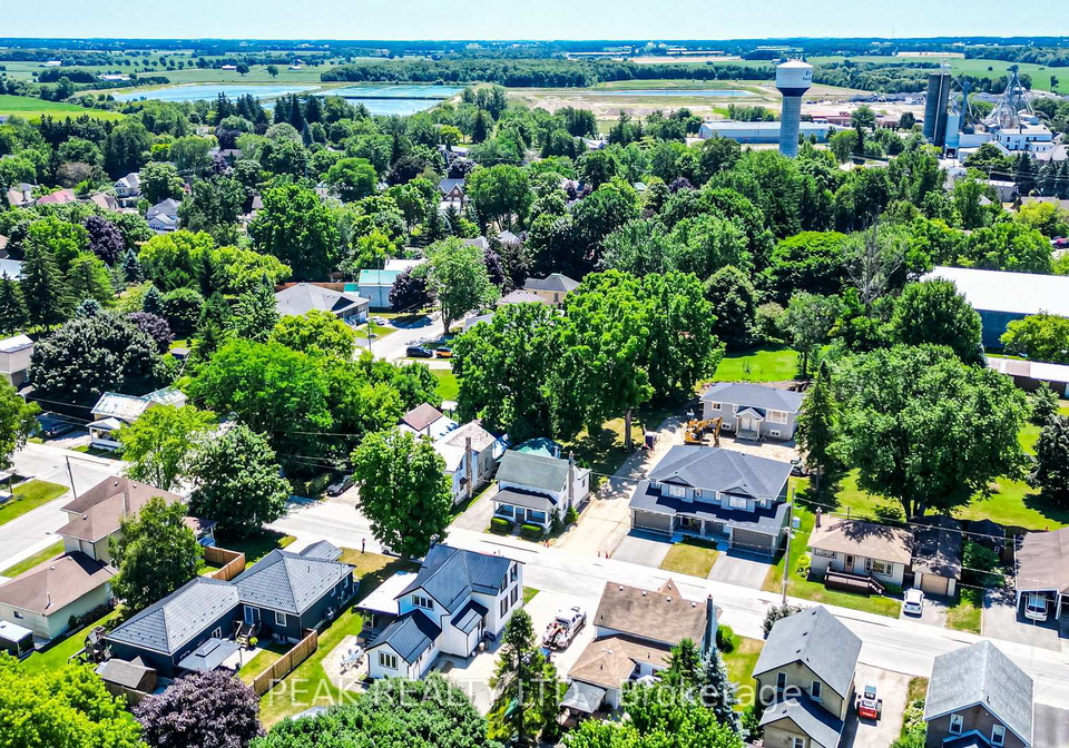 40-jacob-street-e-e-east-zorra-tavistock-ontario-x12307909