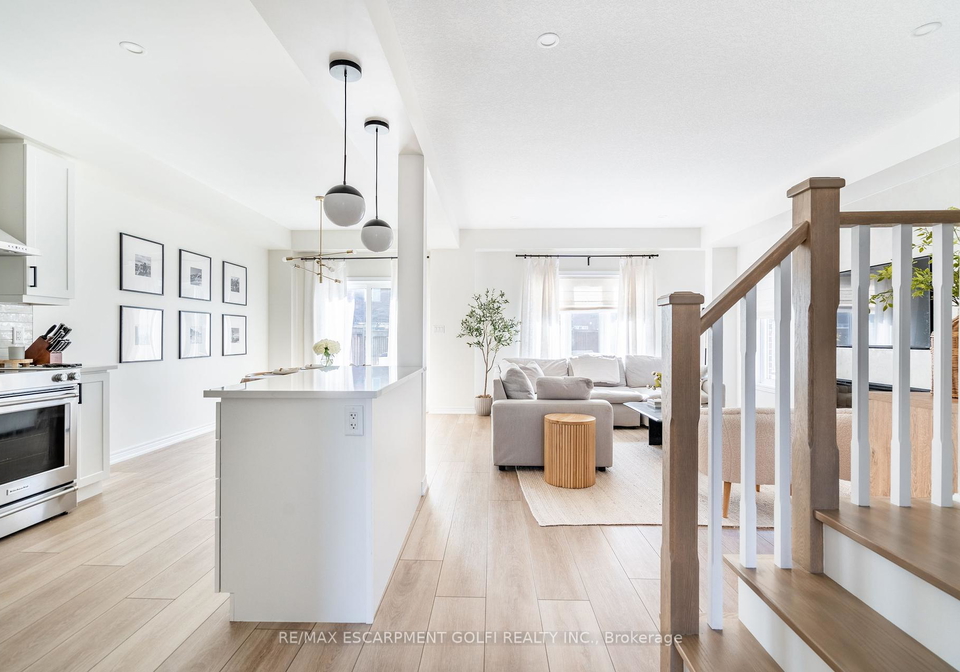 23-beasley-grove-hamilton-ontario-x12307970