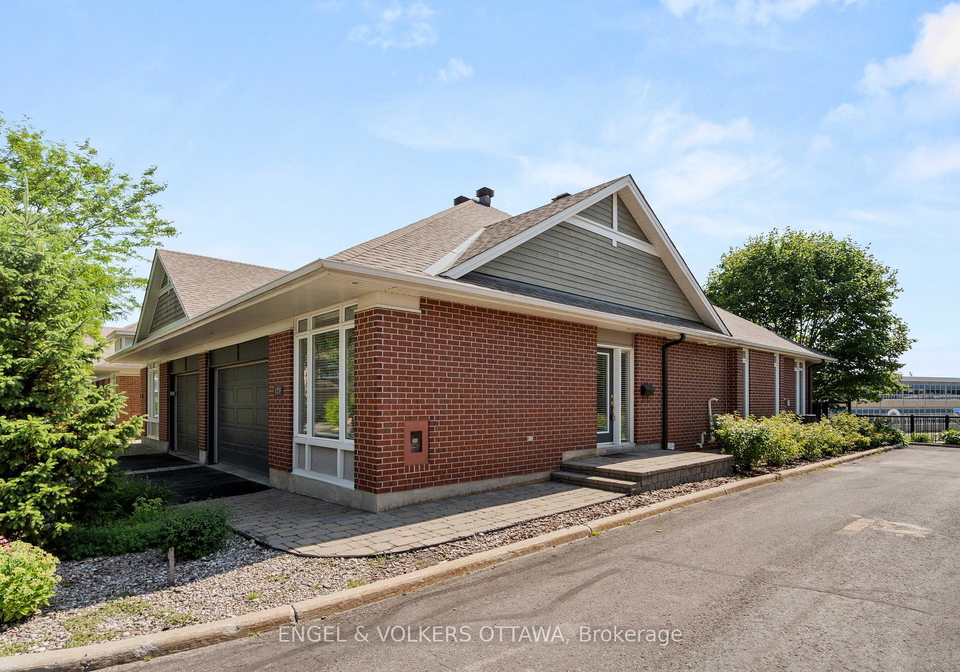120-manorhill-private-ottawa-ontario-x12308061