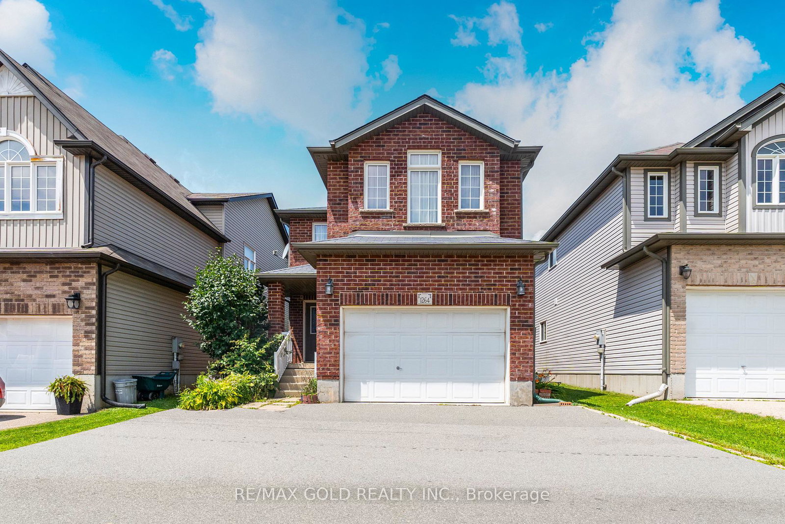 1264-countrystone-drive-kitchener-ontario-x12308081