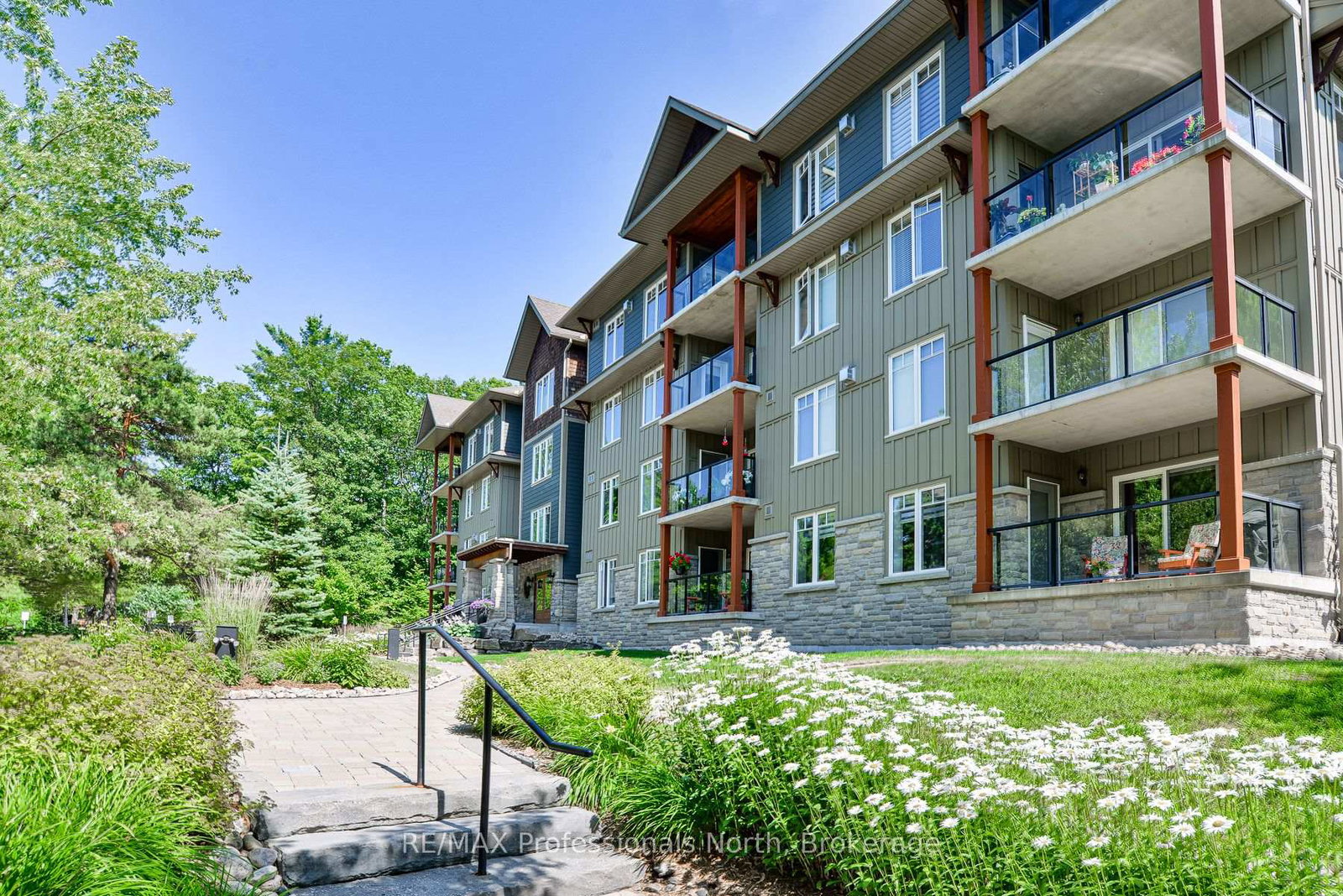 391-b-manitoba-street-bracebridge-ontario-x12308385