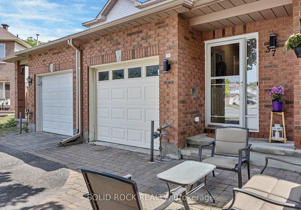 37-grenadier-way-ottawa-ontario-x12308560