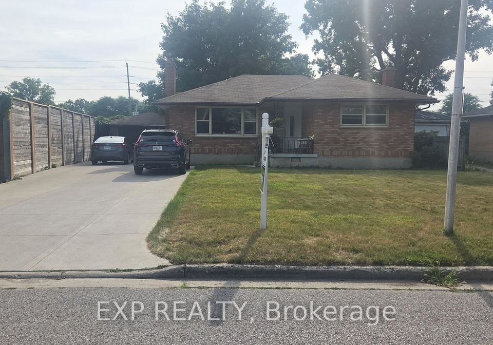 21-irving-place-london-east-ontario-x12308735