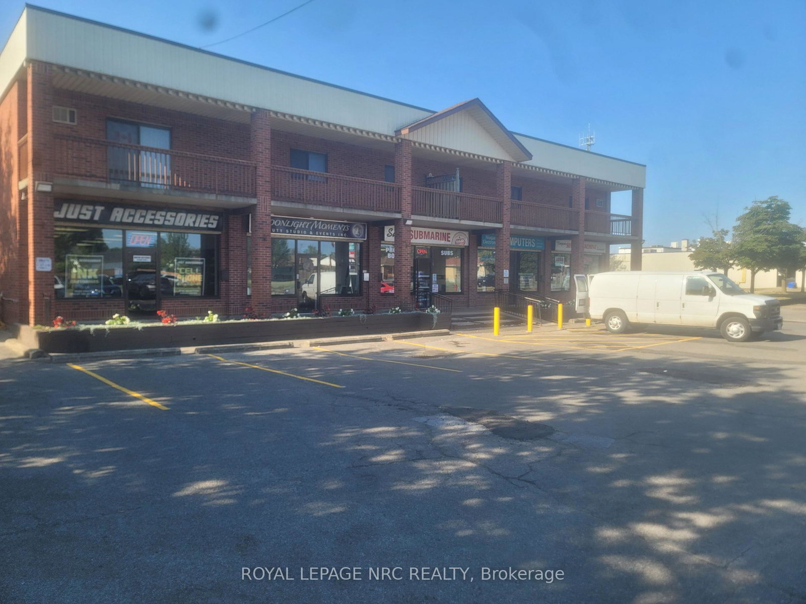 7116-mcleod-road-niagara-falls-ontario-x12308874