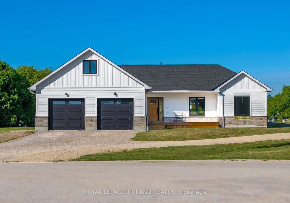 72832-cantin-court-bluewater-ontario-x12309082