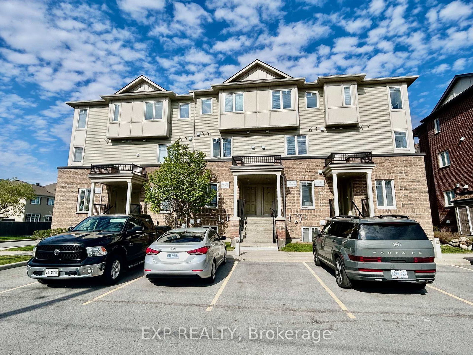 208-shanly-private-ottawa-ontario-x12309410