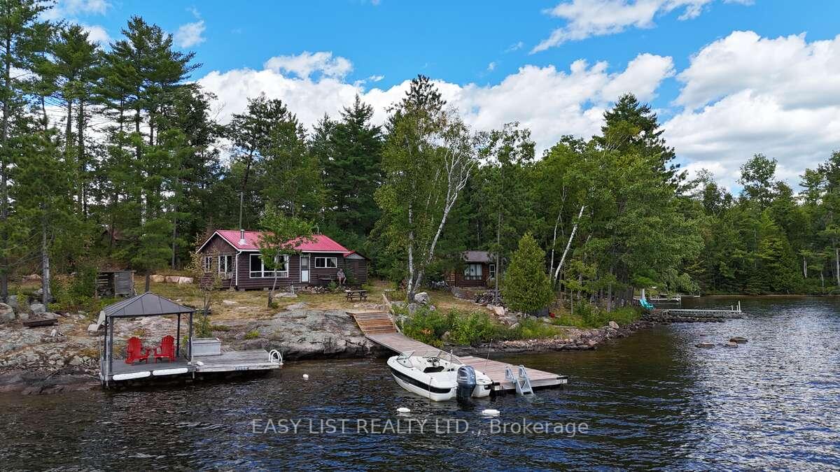 286-mazinaw-lake-na-addington-highlands-ontario-x12309575