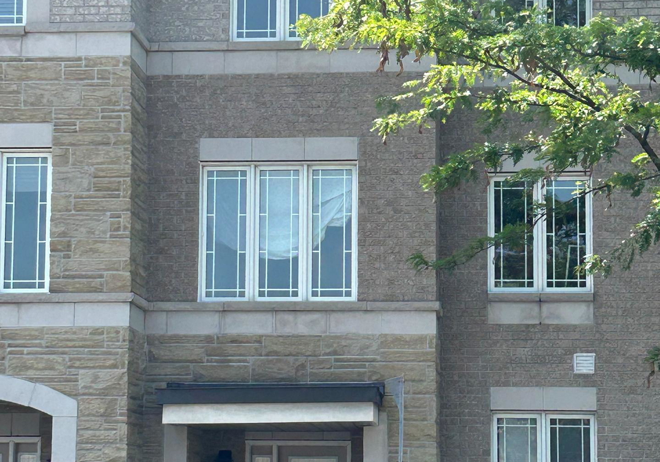128-centrepointe-drive-ottawa-ontario-x12309598