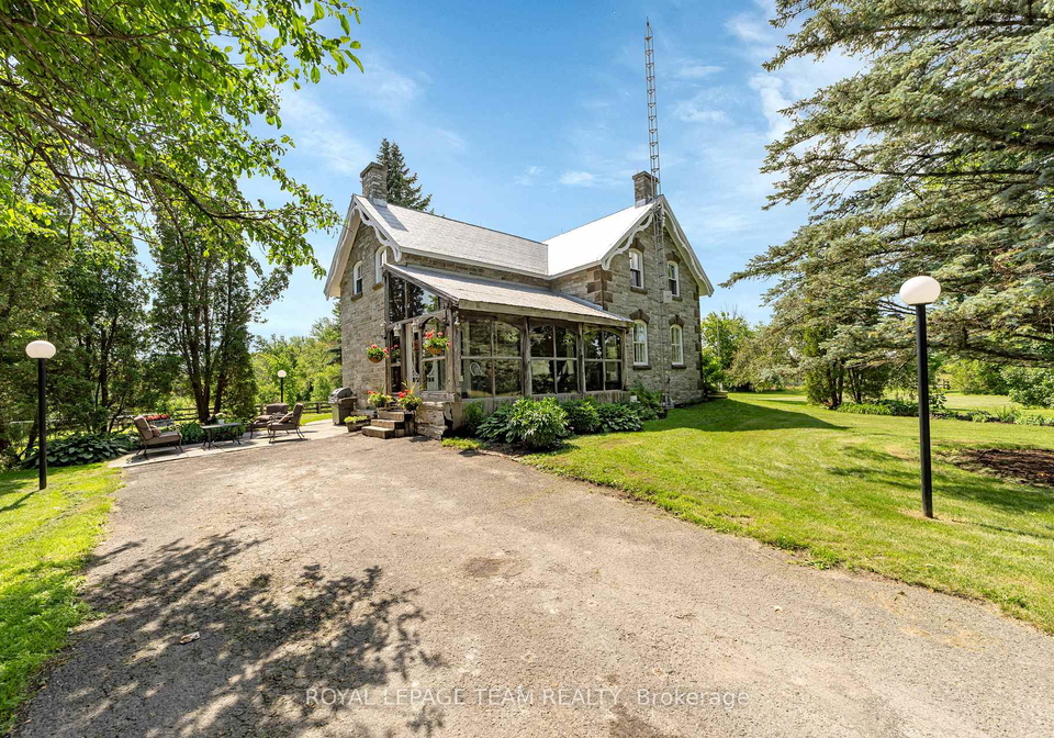8202-flewellyn-road-ottawa-ontario-x12309718
