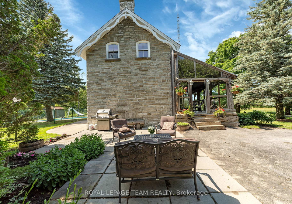 8202-flewellyn-road-ottawa-ontario-x12309718