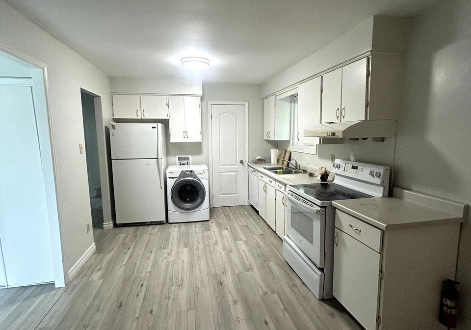 45-scotchmere-crescent-london-south-ontario-x12309984