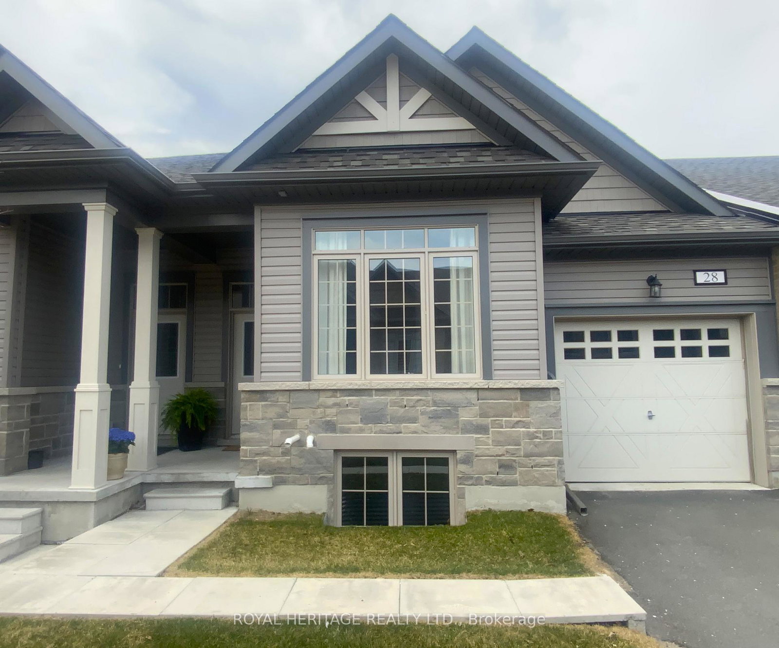 17-lakewood-crescent-kawartha-lakes-ontario-x12310006