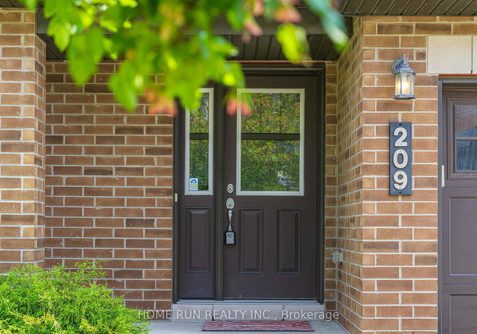 209-halyard-way-kanata-ontario-x12310135