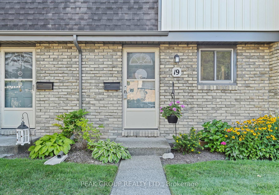 302-vine-street-st-catharines-ontario-x12310191