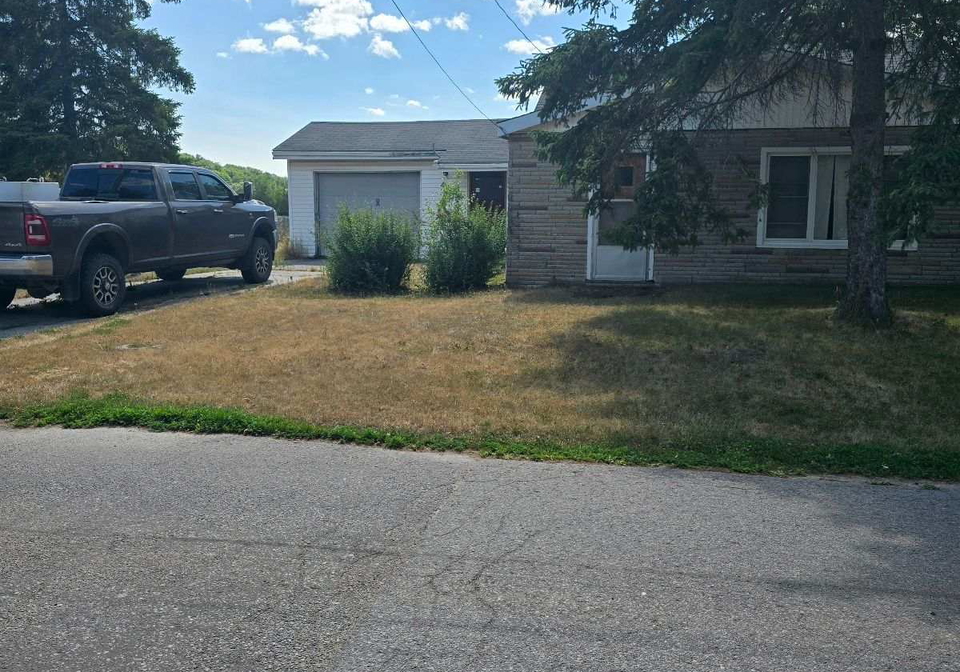 46-diamond-street-quinte-west-ontario-x12310260