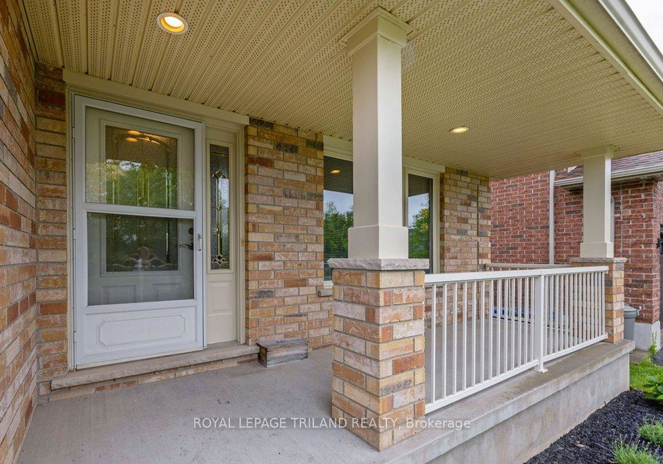 106-hagerman-crescent-st-thomas-ontario-x12310336