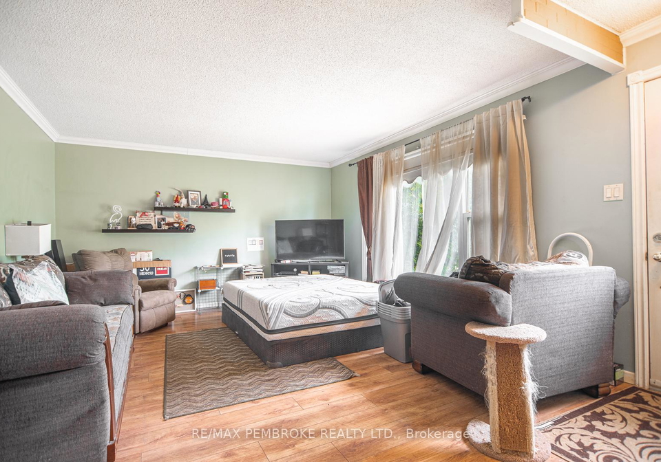 293-everett-street-pembroke-ontario-x12310483