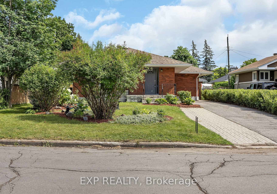 2158-westbourne-avenue-ottawa-ontario-x12310568