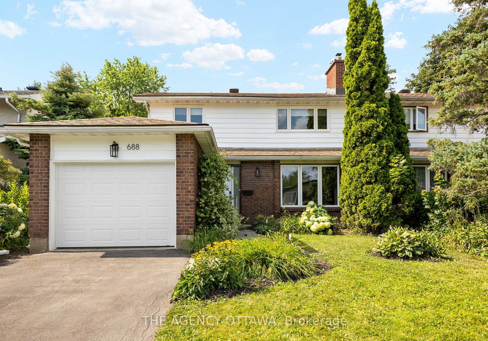 688-laverendrye-drive-ottawa-ontario-x12310604