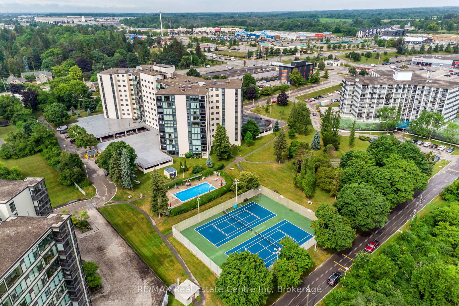 19-woodlawn-road-e-e-guelph-ontario-x12310718