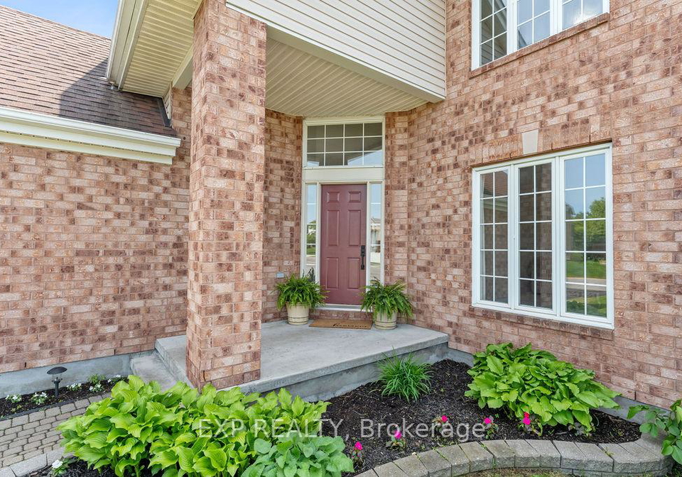 2-bonnechere-drive-kanata-ontario-x12310776