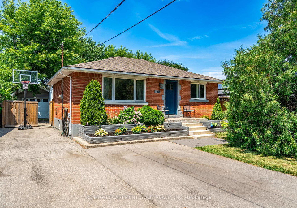 199-fernwood-crescent-hamilton-ontario-x12310980